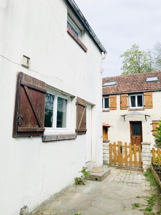 Charmant Appartement Duplex Au Calme Évreux Esterno foto